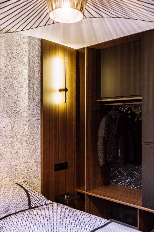 Henri IV - 2 Pieces - Parking Gratuit Appartement Billere Buitenkant foto